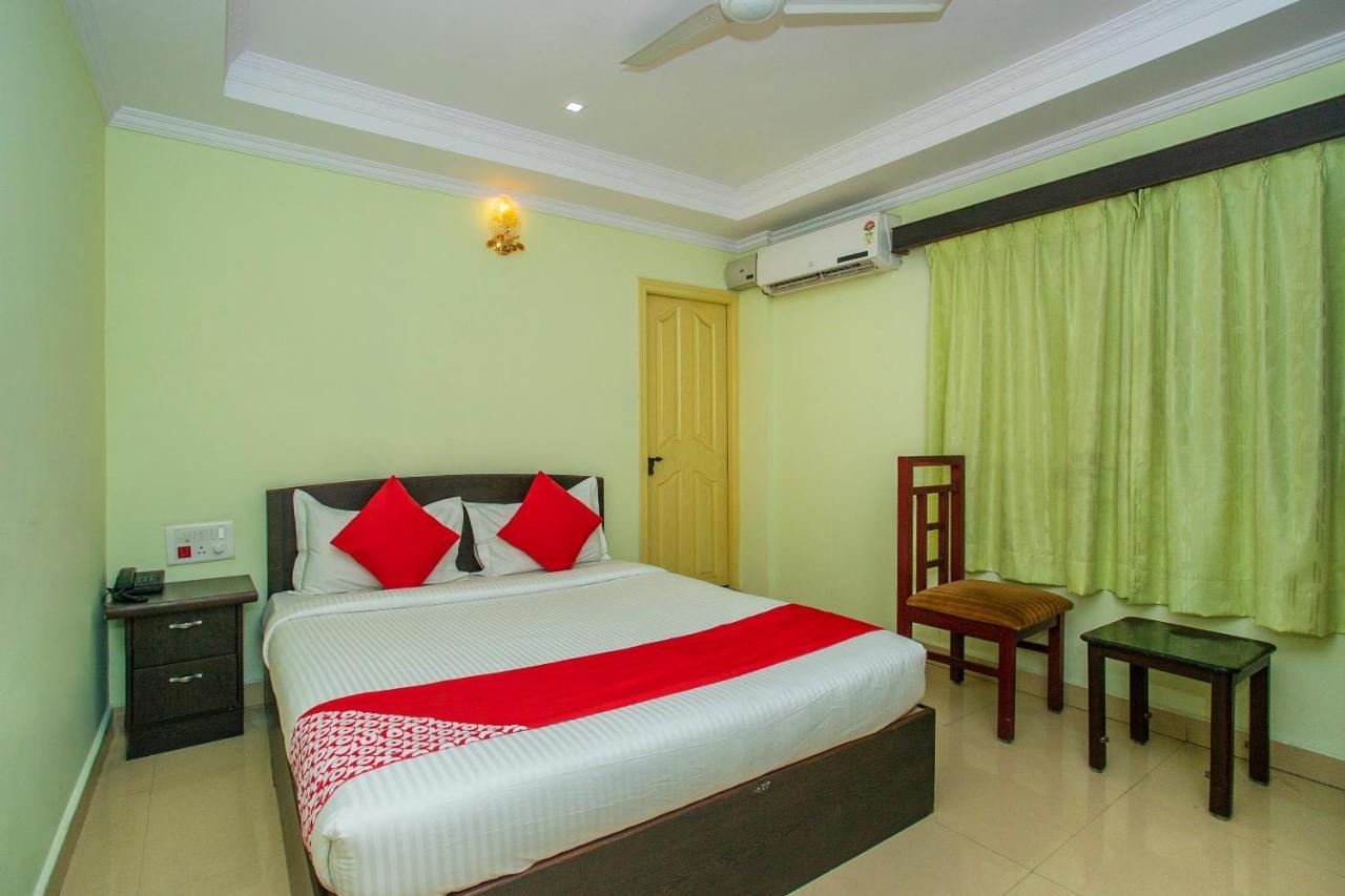 Oyo 25121 Bns Lodge Bengaluru Kültér fotó