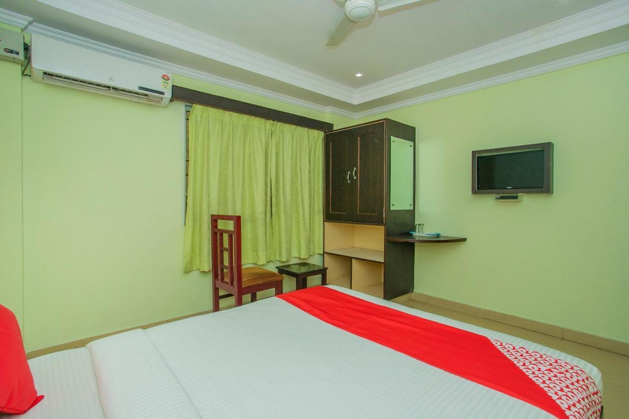 Oyo 25121 Bns Lodge Bengaluru Kültér fotó