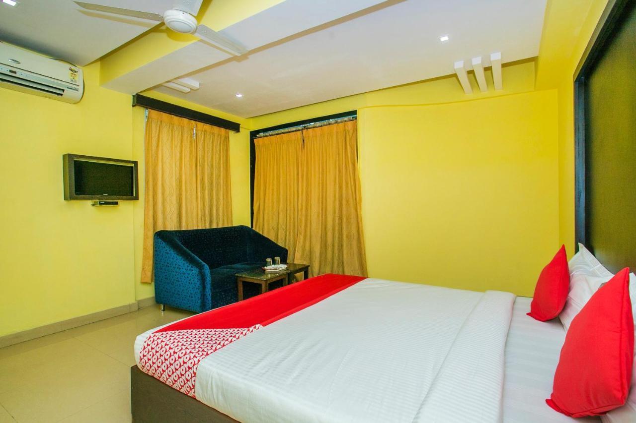 Oyo 25121 Bns Lodge Bengaluru Kültér fotó