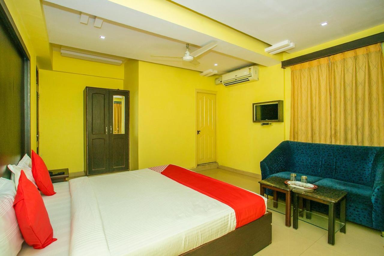 Oyo 25121 Bns Lodge Bengaluru Kültér fotó