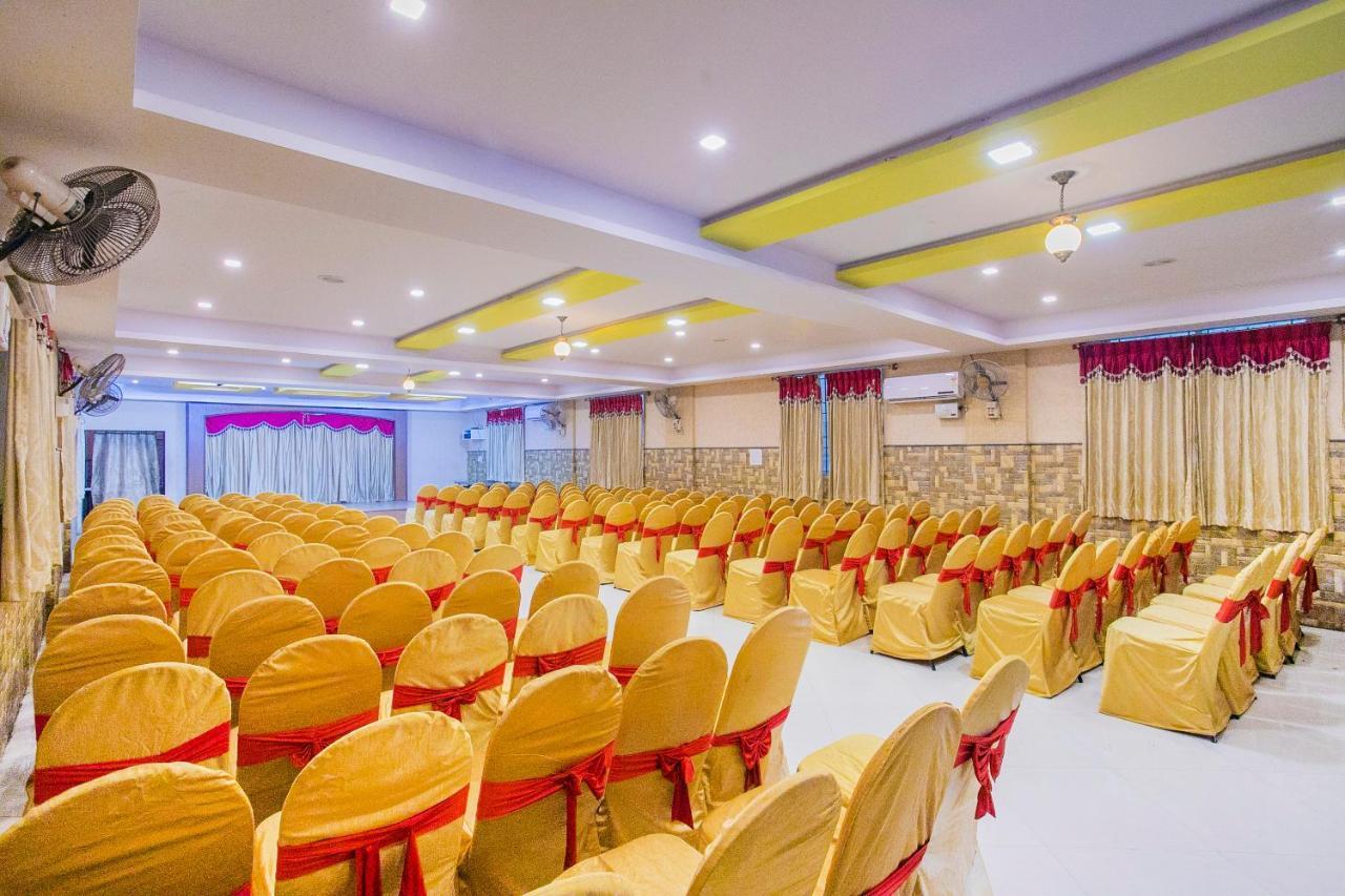 Oyo 25121 Bns Lodge Bengaluru Kültér fotó